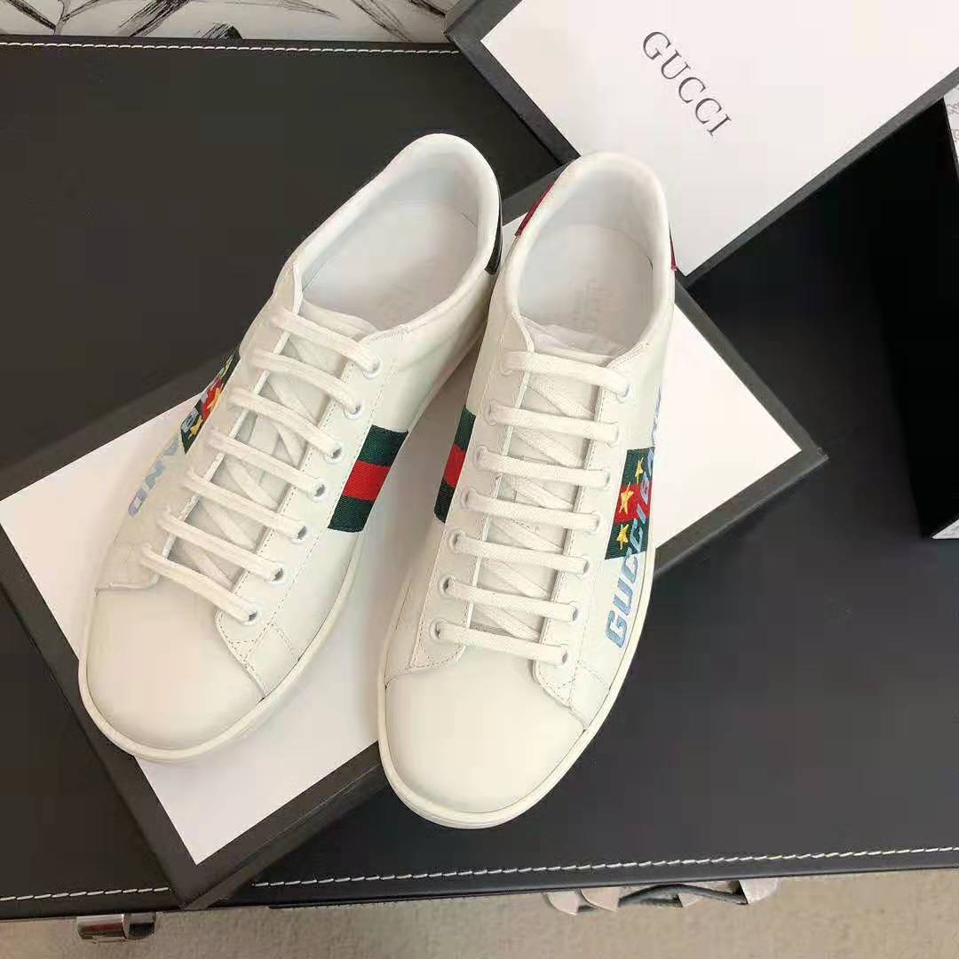 G*u*i unisex ace sneaker with G*u*i band-white