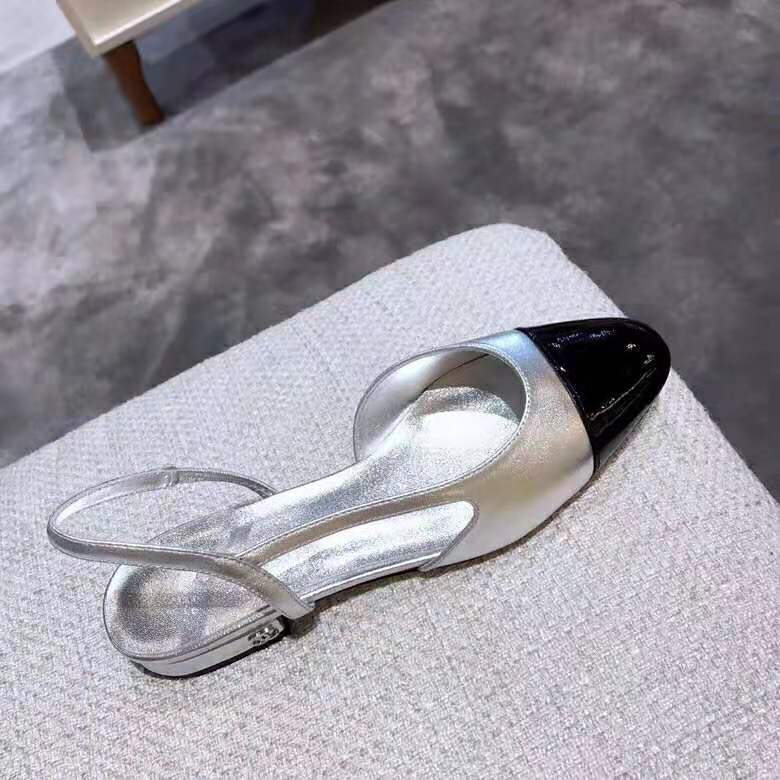 Chanel Women Slingbacks in Metallic Lambskin & Satin-Silver