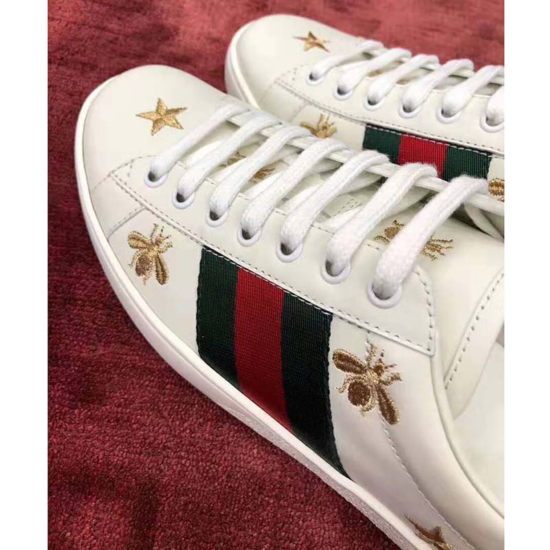 G*u*i men’s ace embroidered sneaker in white leather with bees and stars