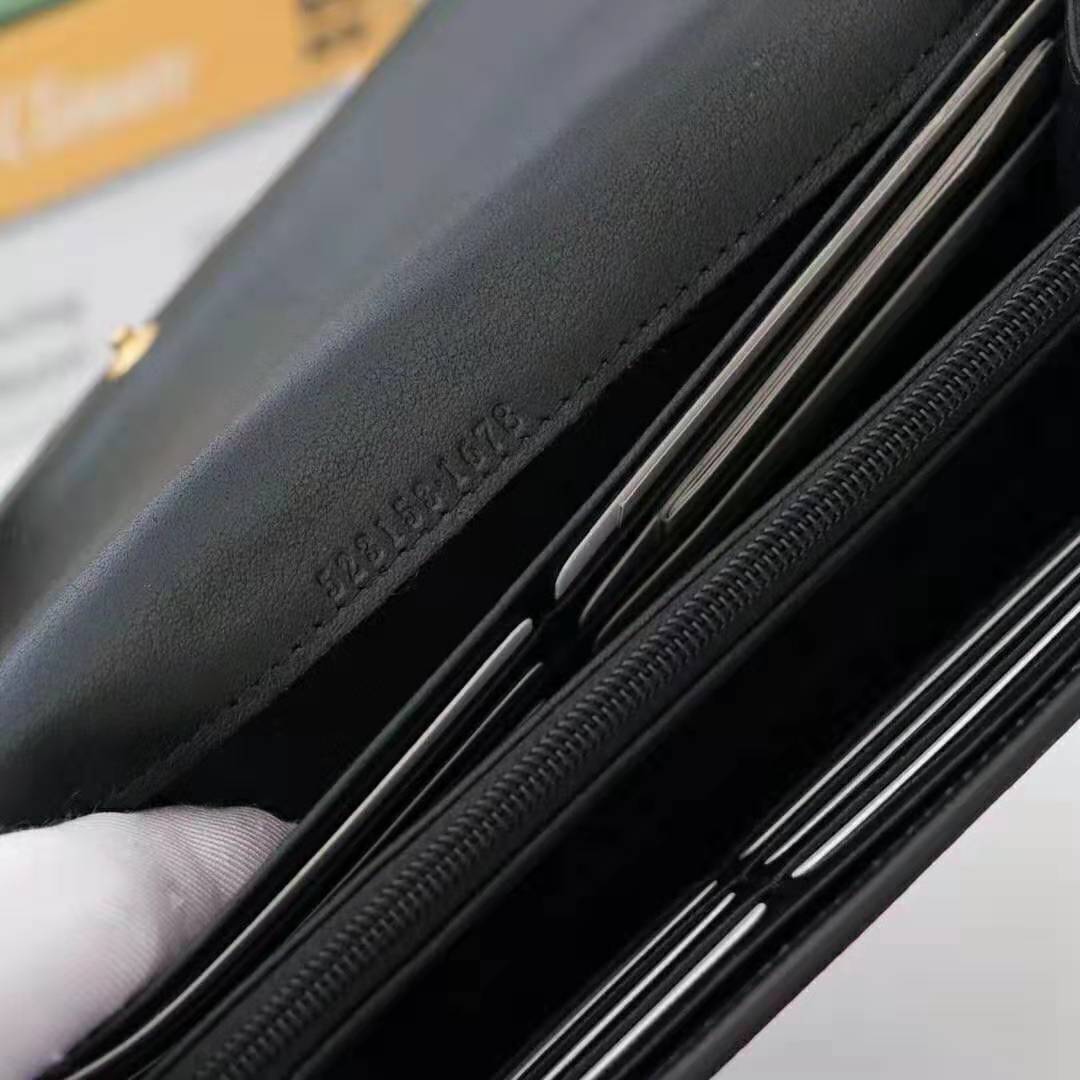 G*u*i gg unisex ophidia continental wallet in black suede leather