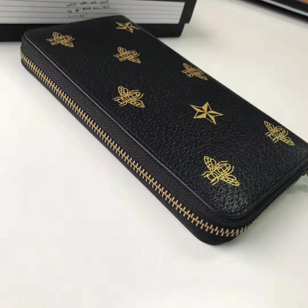 G*u*i gg unisex bee star leather zip around wallet in black metal-free tanned leather