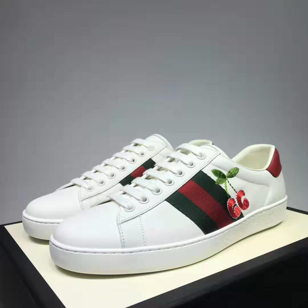 G*u*i gg unisex ace sneaker with cherry white leather green red web