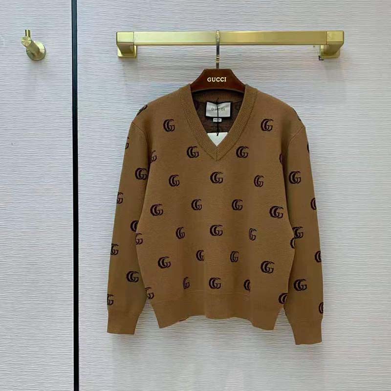 G*u*i men double g jacquard wool v-neck sweater camel and brown