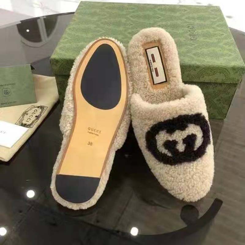 G*u*i gg unisex slipper with interlocking g light brown interlocking g merino wool