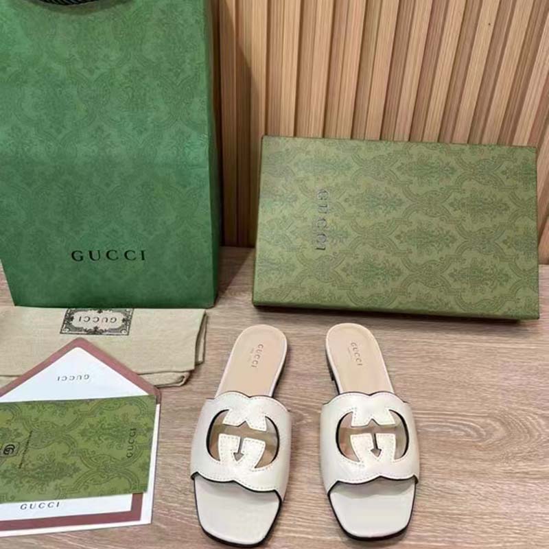 G*u*i women interlocking g cut out slide sandal white leather flat