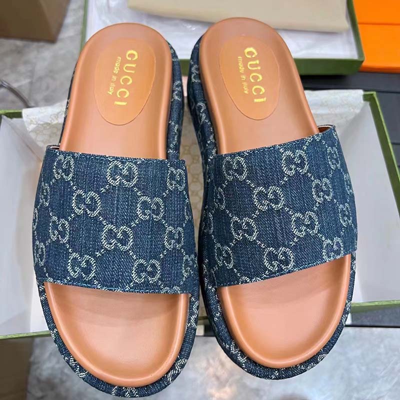 G*u*i unisex platform slide sandal dark blue ivory eco washed organic gg jacquard denim