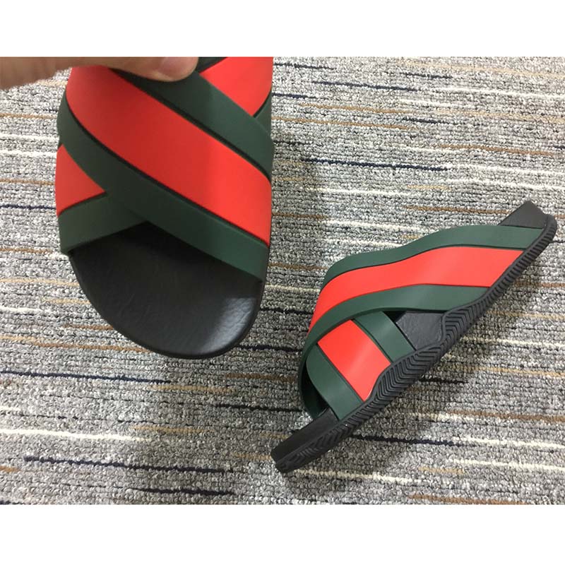 G*u*i unisex web slide sandal green red rubber web rubber sole low heel