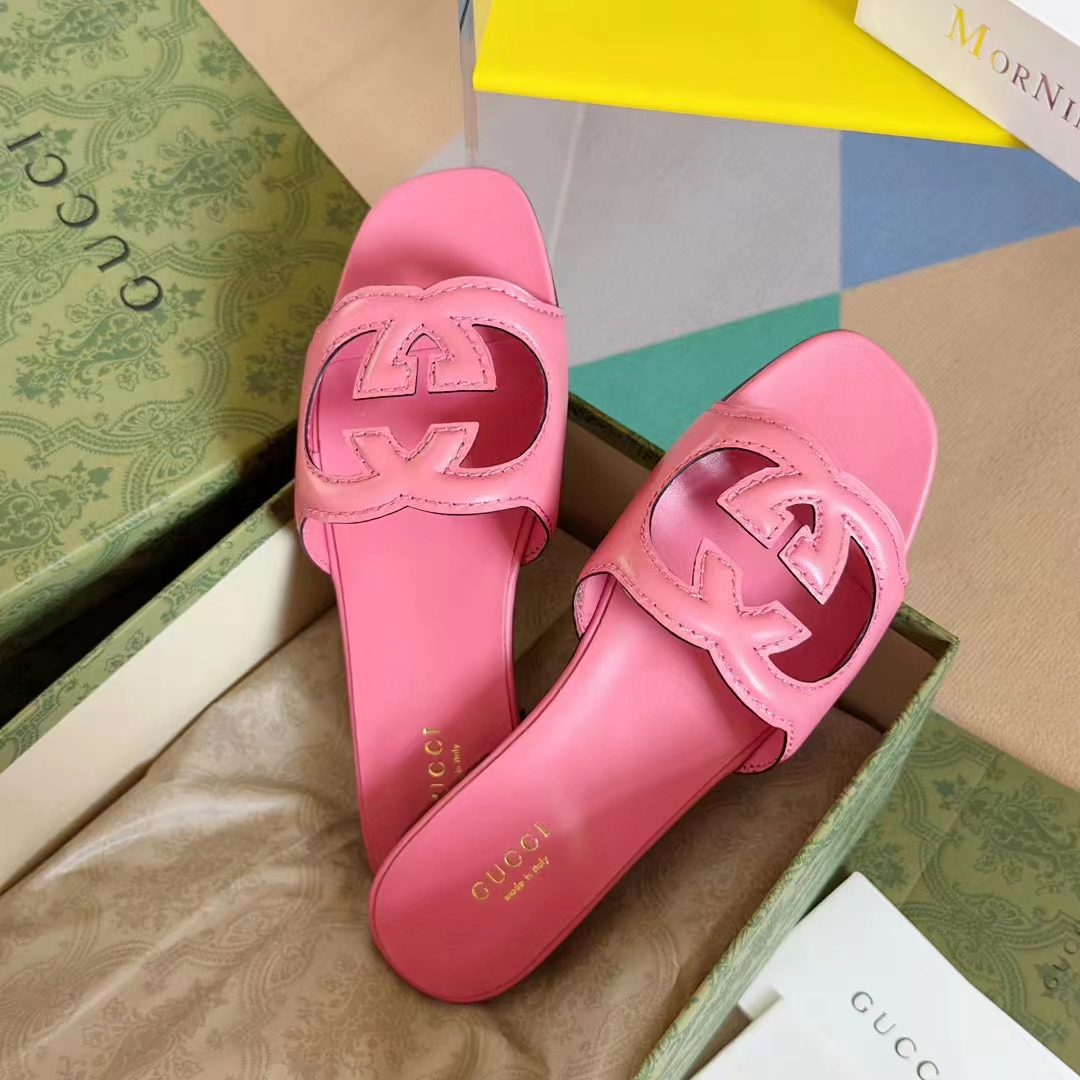 G*u*i women interlocking g cut out slide sandal dark pink leather flat