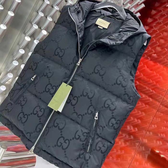 G*u*i men jumbo gg canvas vest padding front pockets zip closure hood zip pocket