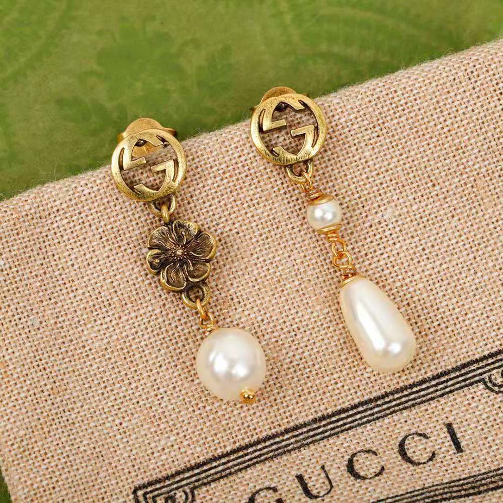 G*u*i women interlocking g flower pearl earrings