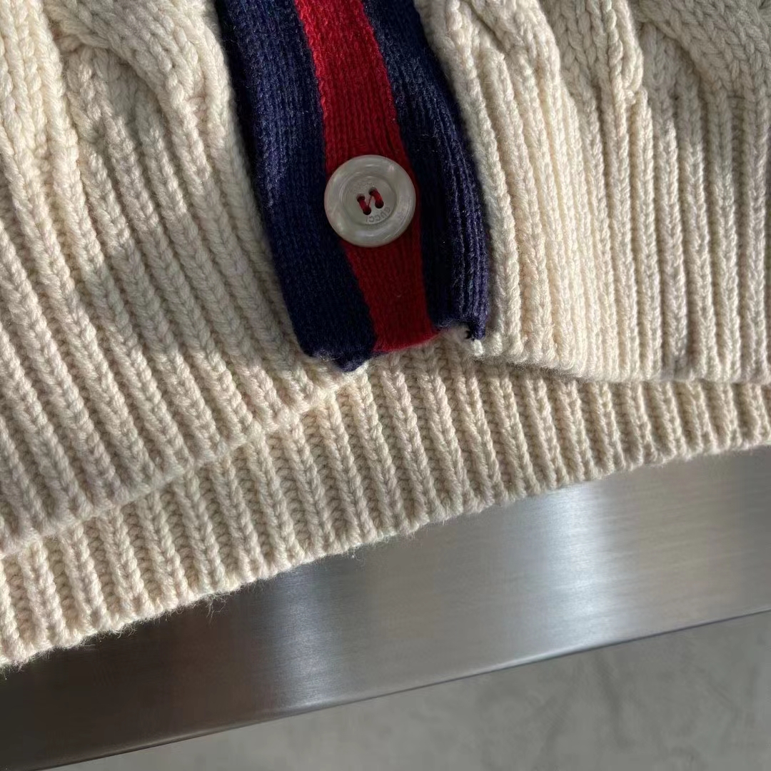G*u*i men gg cable wool knit cardigan web v-neck dropped shoulder two front pockets