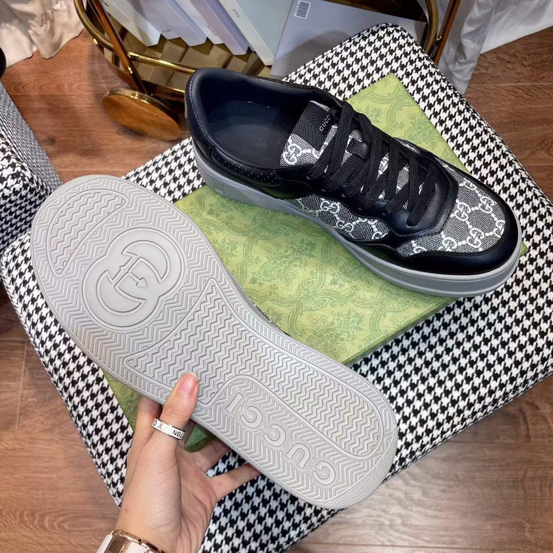 G*u*i unisex gg sneaker black grey gg supreme canvas mid-heel