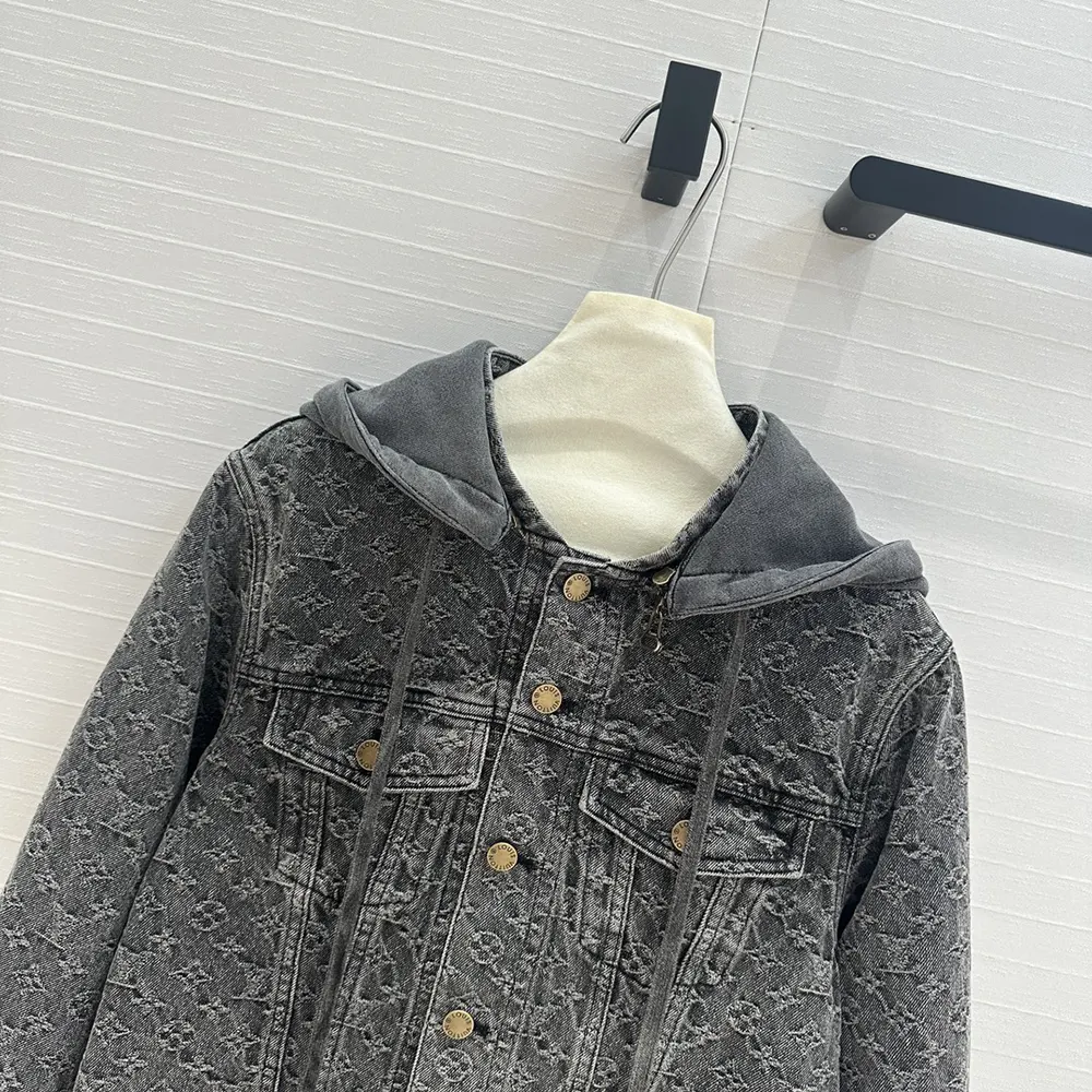 Louis Vuitton Women Vintage-Effect Monogram Denim Jacket 1AGBD3