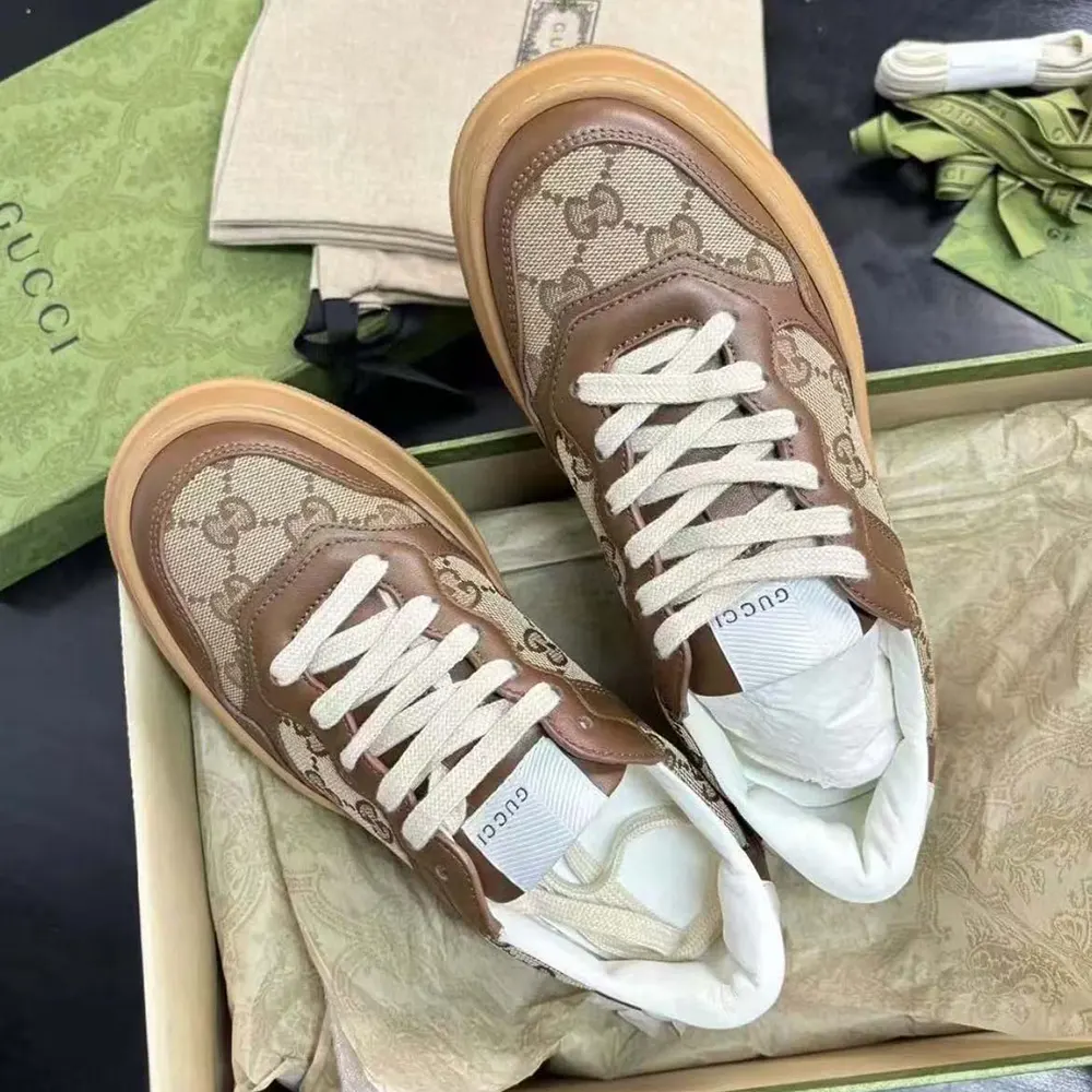 G*u*i unisex gg trainers with beige and ebony orignal gg canvas